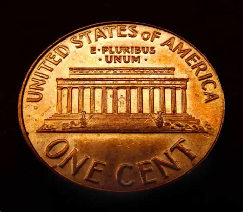 The Most Interesting Lincoln Memorial Pennies Are Valued From 1 Cent To ...