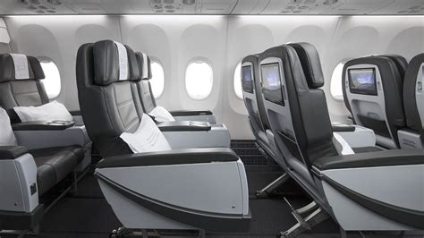 Review of Icelandair Business Class - BusinessClass.com