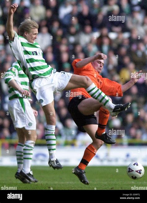 Celtic v Dundee Stock Photo - Alamy