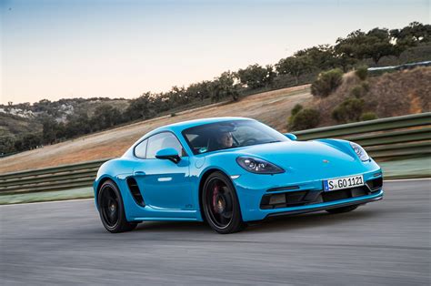 Is Porsche Developing a Lightweight 718 Cayman T? | Automobile Magazine