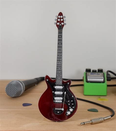 Queen, Brian May - Red Special - Mini Guitars