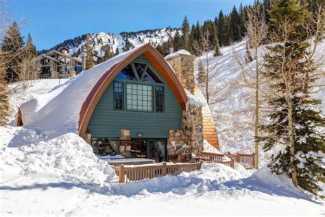 11 Best Cabin Rentals in Utah for Outdoor Lovers | 2024 | Field Mag