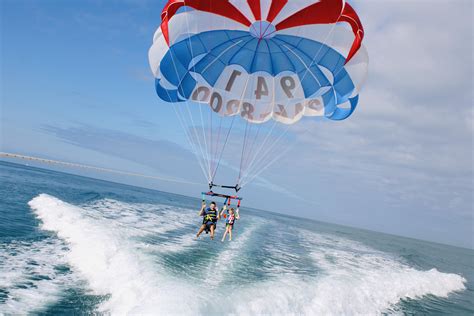 Everything You Need To Know About Parasailing For The First Time ...