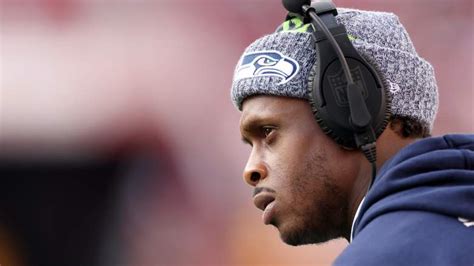 Seahawks: Pete Carroll Details Exactly How Geno Smith Injury Happened