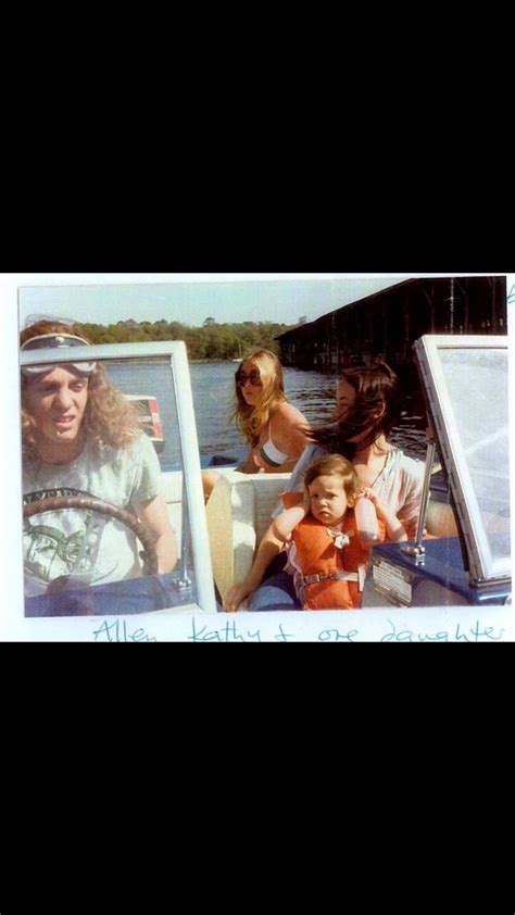 Allen Collins, Kathy and daughter. Craig Reed's wife in back. Craig was roadie, stage-guitar ...