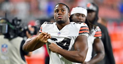 Browns RB Nick Chubb dedicates his career to honor the late Jim Brown