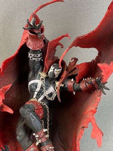 McFarlane Art of Spawn Flying Spawn Figure - Matthew Bullock Auctioneers