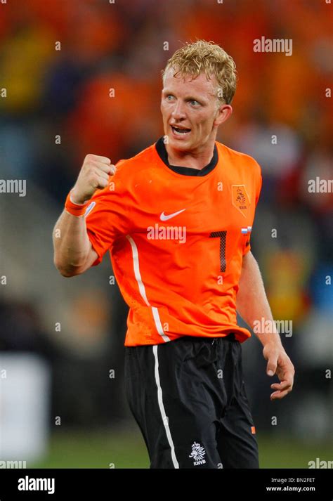 DIRK KUYT CELEBRATES AFTER GOA NETHERLANDS V SLOVAKIA DURBAN STADIUM ...