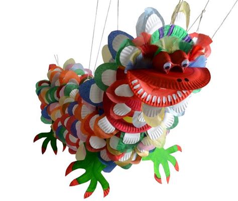 Chinese New Year Crafts - Paper Plate Dragon - Fun Crafts Kids