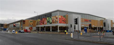 Tesco opens doors at key Old Trafford store - Place North West