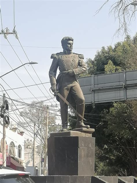 Conoce más sobre la escultura de Vicente Guerrero en Avenida Pacífico ...