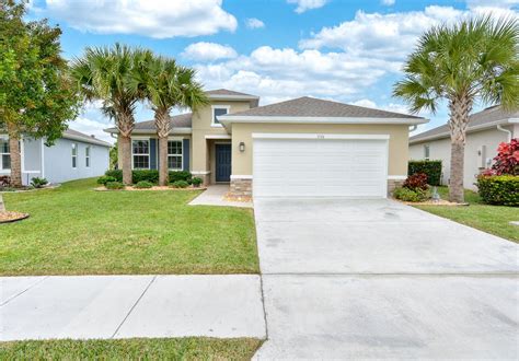 3526 Carriage Pointe Cir, Fort Pierce, FL 34981 | MLS #RX-10939187 | Zillow