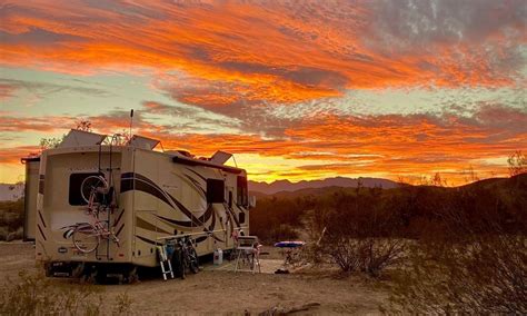 Quartzsite Arizona Boondocking and Big Tent RV Show - RV Love