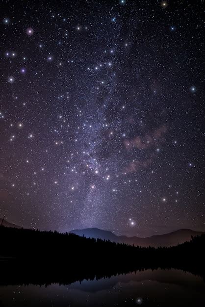 Scenic view of night sky with stars | Free Photo