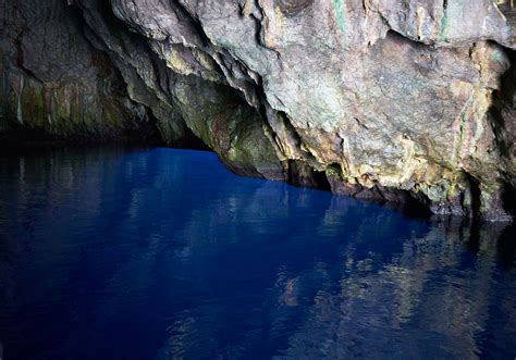 The Beautiful Blue Grotto of Palinuro, Italy! - Chef Franco Lania