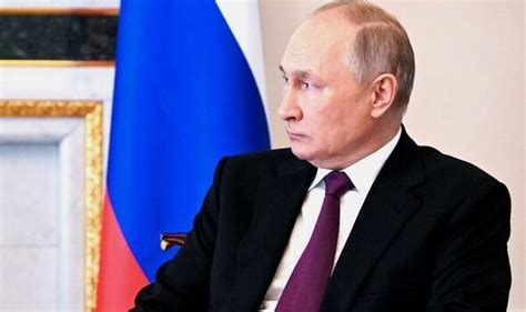 Putin’s successor likely to seek ‘end to the war in Ukraine’ as threat of revolt grows | World ...