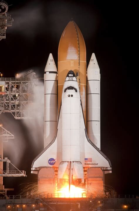 Free Images : vehicle, tower, aviation, rocket, preparation, astronaut, spaceship, spacecraft ...