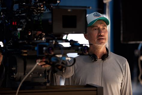 Roland Emmerich Set to Direct Moonfall for Universal | Collider