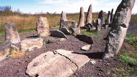 Palaeolithic Age | Megalith, Megalithic monuments, Standing stone