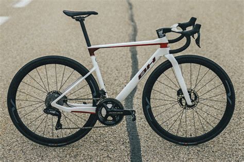 2023 BH Ultralight lightweight road bike goes aero - Bikerumor