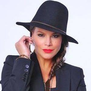 Olga Tañón Concerts & Live Tour Dates: 2024-2025 Tickets | Bandsintown