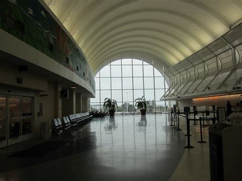 Changing Fortunes: REWIND: Jacksonville Airport (JAX) - 2012