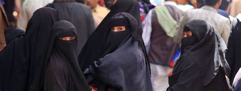 Yemen: Huthis 'suffocating' women with requirement for male guardians - Amnesty International