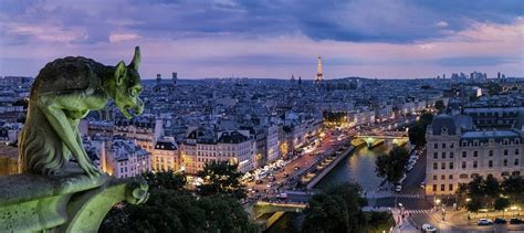 Paris, Banks of the Seine, Unesco France - GoVisity.com