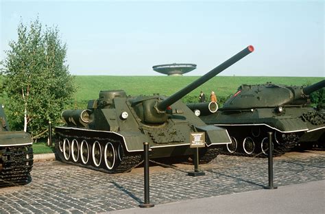 SU-122 tank destroyer on display at the Memorial Complex of the Ukrainian State (additional ...