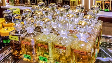 Парфюмерный рынок Дубая (Dubai Perfume Souk)