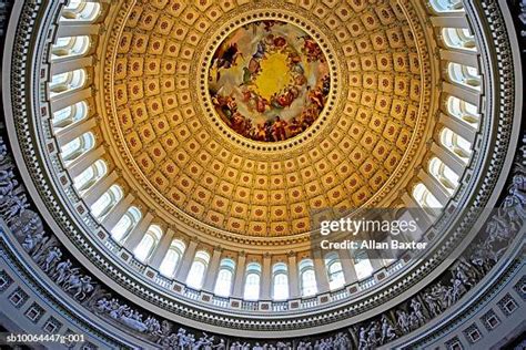 Us Capitol Building Interior Dome Photos and Premium High Res Pictures ...