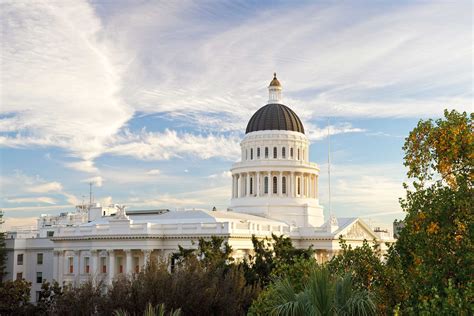 Capitol Building, Sacramento, California - Public Policy Institute of ...