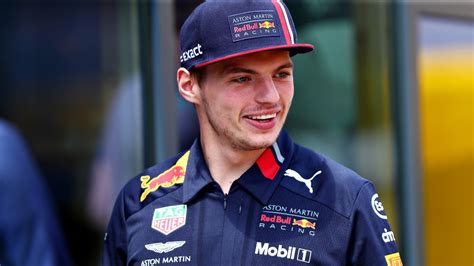 Formule 1: Max Verstappen affirme que Lewis Hamilton « n'est pas Dieu » et qu'il peut le battre ...