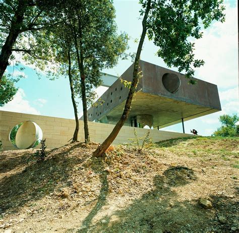 Vista exterior. Maison à Bordeaux por Rem Koolhaas. Fotografía © Hans Werlemann. Cortesía de OMA ...