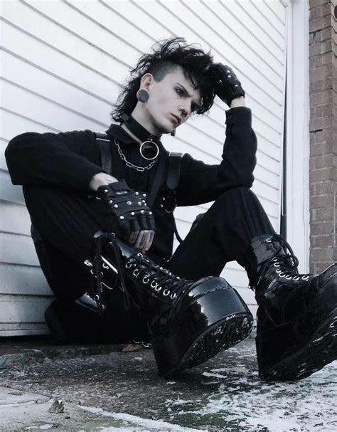 Pin by Lilith (Vamp Vixen) Lovelust on @Punk.Noir-Model | Goth guys ...