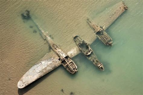 Incredible wreck of WWII fighter plane that crashed off Welsh coast in ...