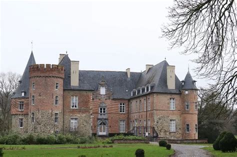 Middeleeuwse wandeling in Braine-le-Château (6.7 km) in Braine-le-Château