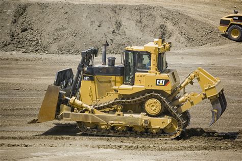 Caterpillar D9 - Wikipedia