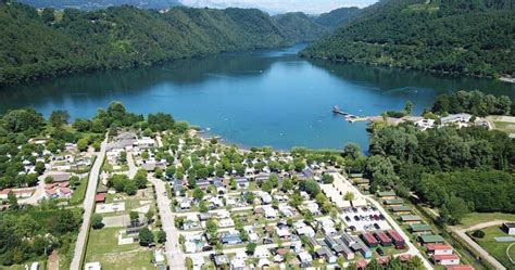 Lago Levico Camping Village: Ihr Urlaub in Levico Terme