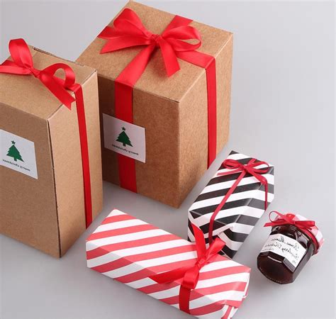 40 idées festives pour l'emballage de cadeaux avec boîte en carton de ...