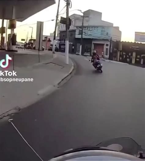 Motorcycle chase : r/ThankTheCameraman