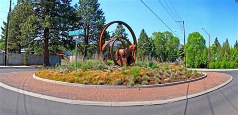 Redmond To Celebrate First Roundabout Art Installation ...