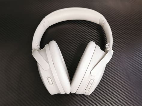 Bose QuietComfort 45 Review: Headphones for Work and Play | Man of Many