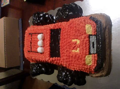 red truck Cake Hi-Res 1440P QHD