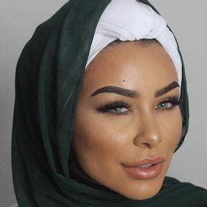 Habiba Da Silva - Age, Family, Bio | Famous Birthdays