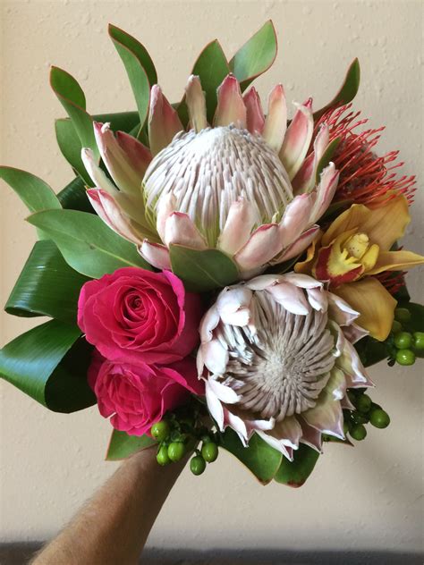 Houston Florist | Houston TX Flower Shop | EXOTICA THE SIGNATURE OF FLOWERS