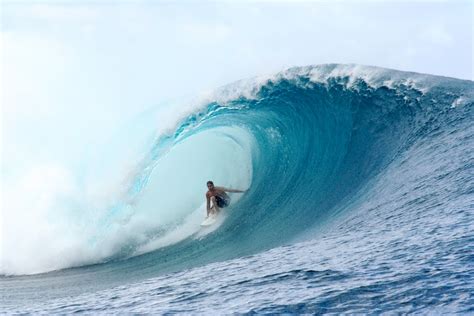 Notebook Writer: "Bondi beach," surf Aborigines call "water over rocks"