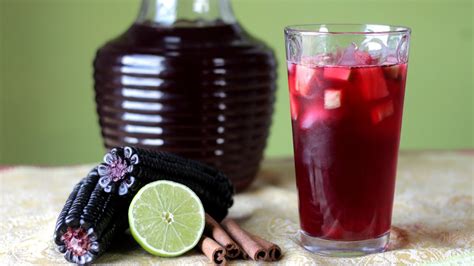 Chicha Morada (Peruvian Purple Corn Drink) - YouTube