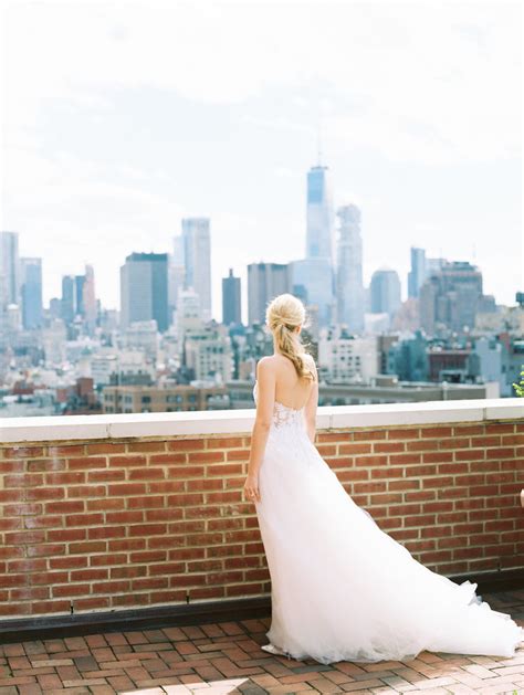 Candlelight and stunning florals for S & N's The Bowery Hotel Wedding