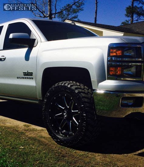 2014 Chevrolet Silverado Tire Size